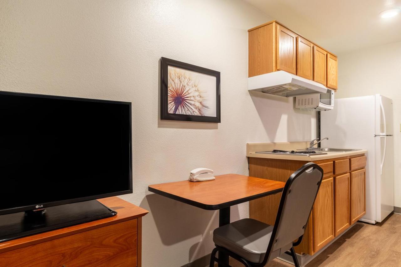 Woodspring Suites Houston باي تاون المظهر الخارجي الصورة